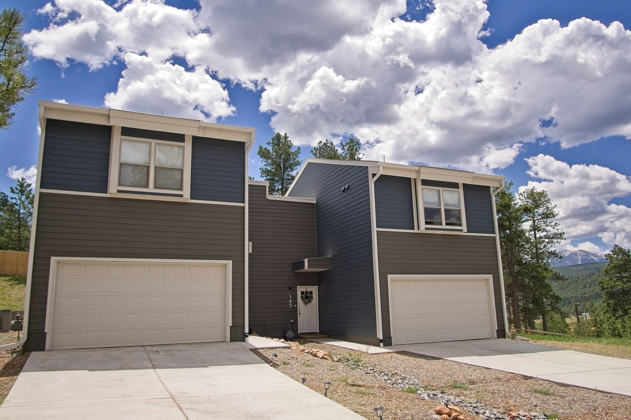 Front View of Paradise Townhomes in Woodland Park, CO