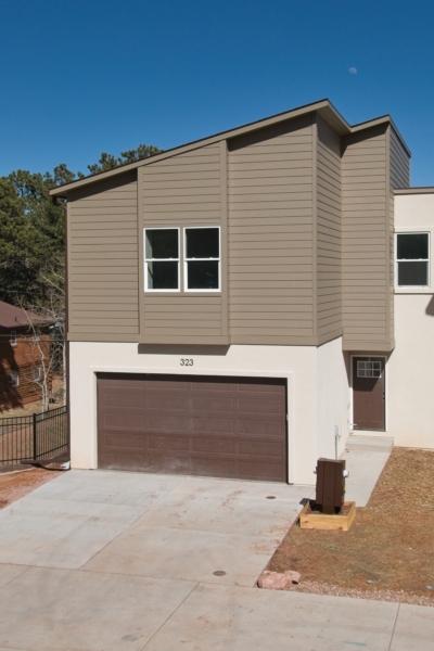 Front of 323 Spruce Meadow Grove