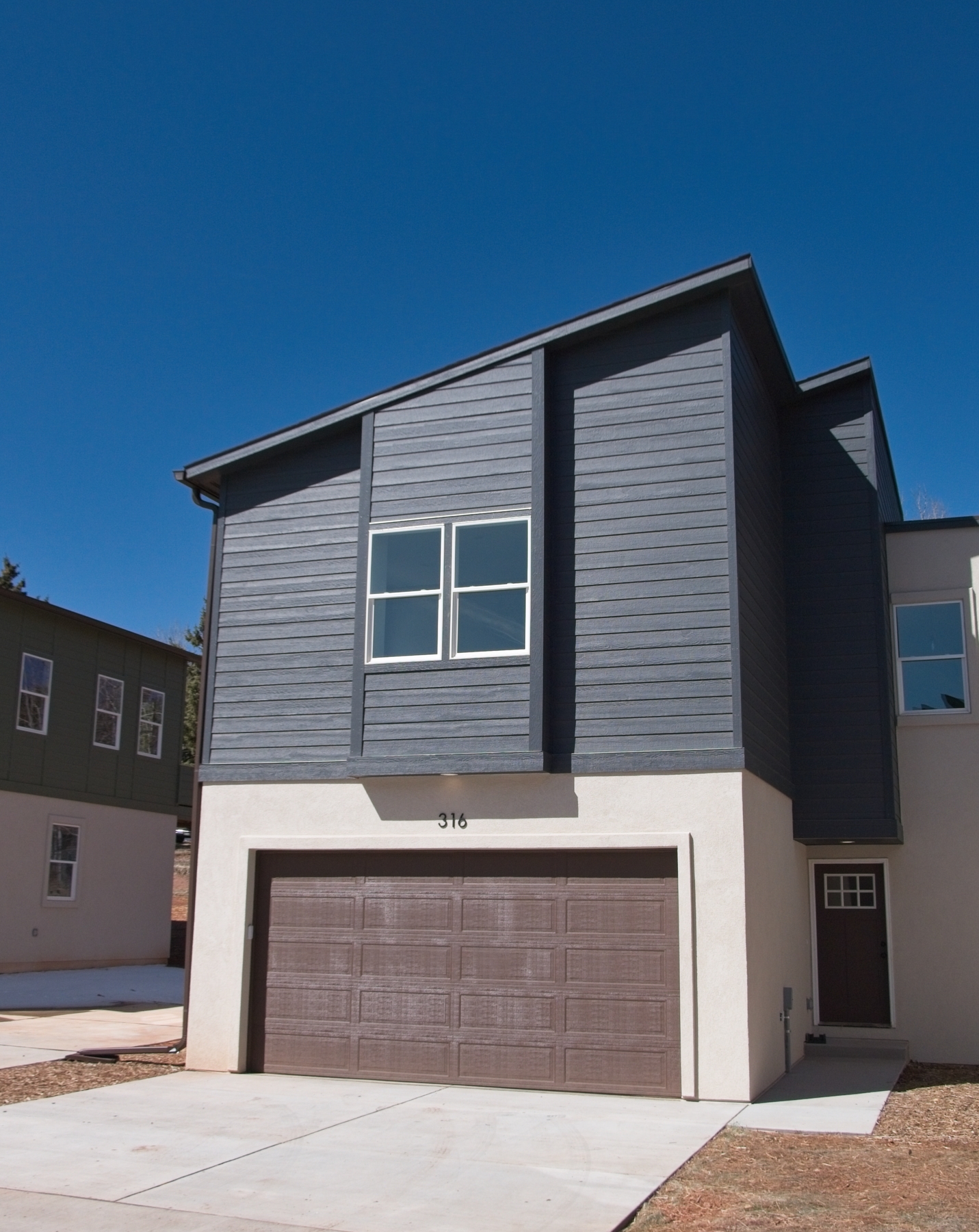 Front of 316 Spruce Meadow Grove